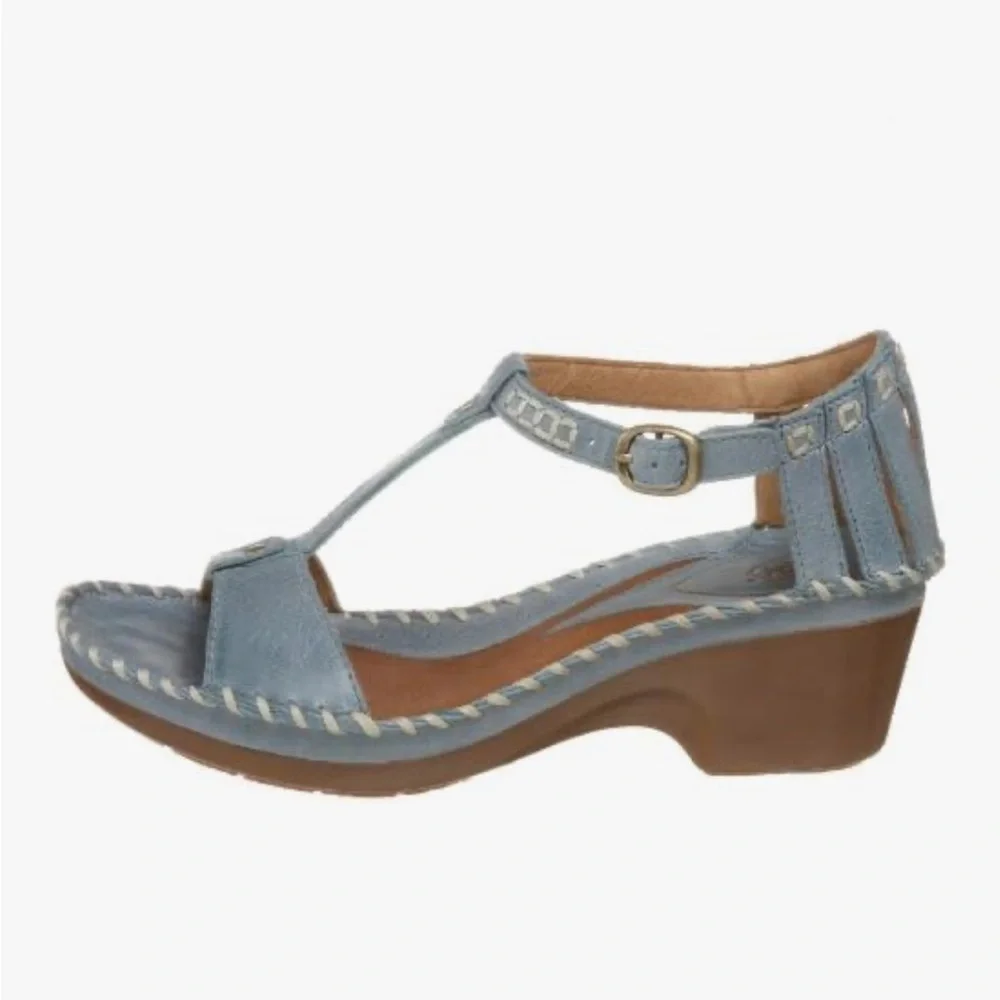 Women's ARIAT Women's Shalimar Sandal,Sky,11 - Picture 2 of 16